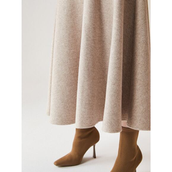 OGL Wool-like Cash Soft Flared Maxi Skirt in Heather Oatmeal M NWT - Picture 7 of 8